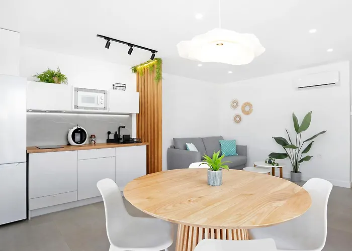 Casa Adriana Nyaraló *